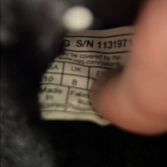 NWOT UGG Fluffita Clear Platform Slippers Sandals shoes in Black - Picture 9 of 9